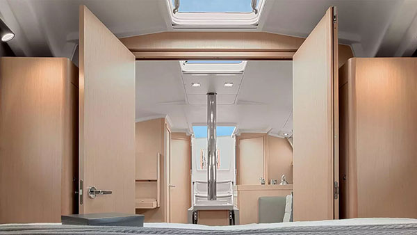 BENETEAU OCEANIS 38.1